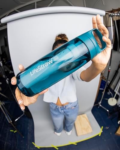 LifeStraw Go Series – BPA-Free Water Filter Bottle for Travel and Everyday use removes Bacteria, parasites and microplastics, Improves Taste, 22oz Laguna Teal - Image 4