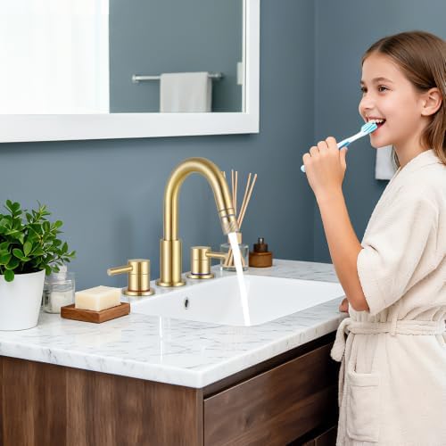 Brushed Gold Bathroom Sink Faucet 3 Hole with Pull Down Sprayer - Image 6