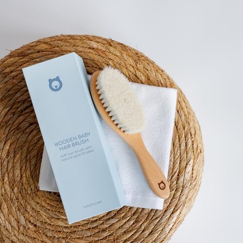 Soft Wooden Baby Hair Brush for Newborns & Toddlers in Chic Gift Box - Image 7