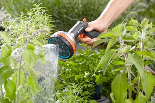 Gardena Premium Multi Sprayer: Garden Sprayer for Watering and Cleaning, Five Spray Patterns, Filter, Lock, Robust, Frost Protection - Image 4